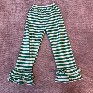 Girl’s Green and White Ruffle Pants Size 6/7